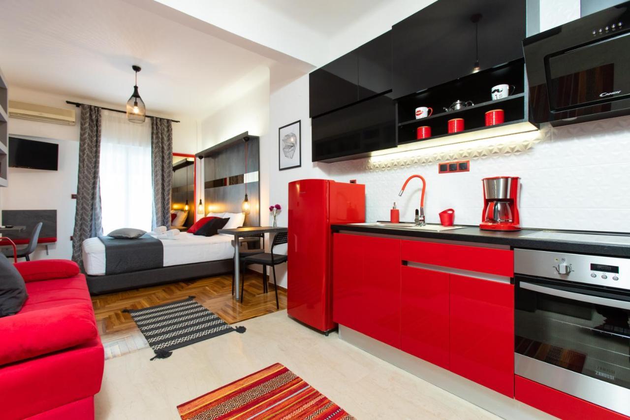 Downtown Luxury Boutique Suites : The Red Suite Thessaloníki Exteriör bild