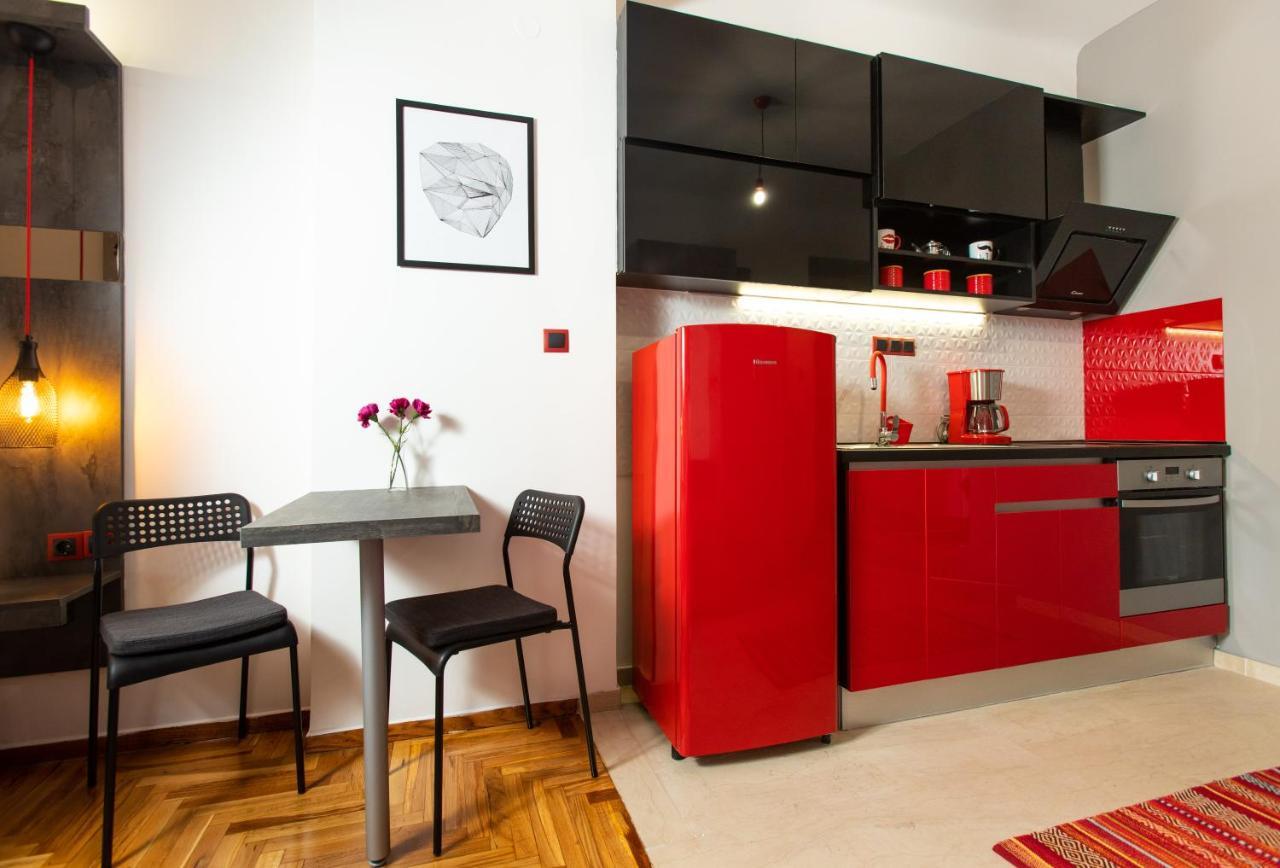 Downtown Luxury Boutique Suites : The Red Suite Thessaloníki Exteriör bild