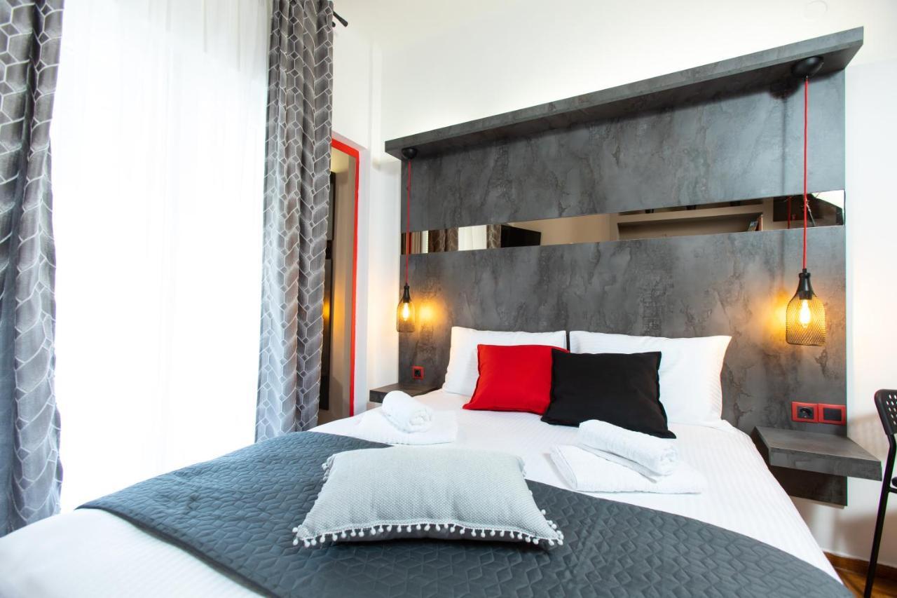 Downtown Luxury Boutique Suites : The Red Suite Thessaloníki Exteriör bild